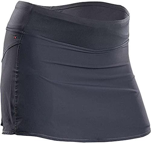Sugoi's women fusion skort in the shade of coal blue