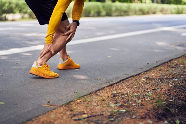 How Compression Shorts Help Runners with Achilles Tendonitis