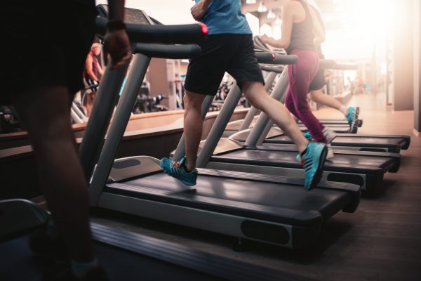 Do You Need Different Running Shorts for Treadmill vs Outdoor Runs? A Comprehensive Guide for Runners