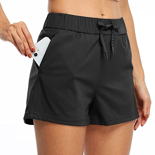 Willit Women's Shorts