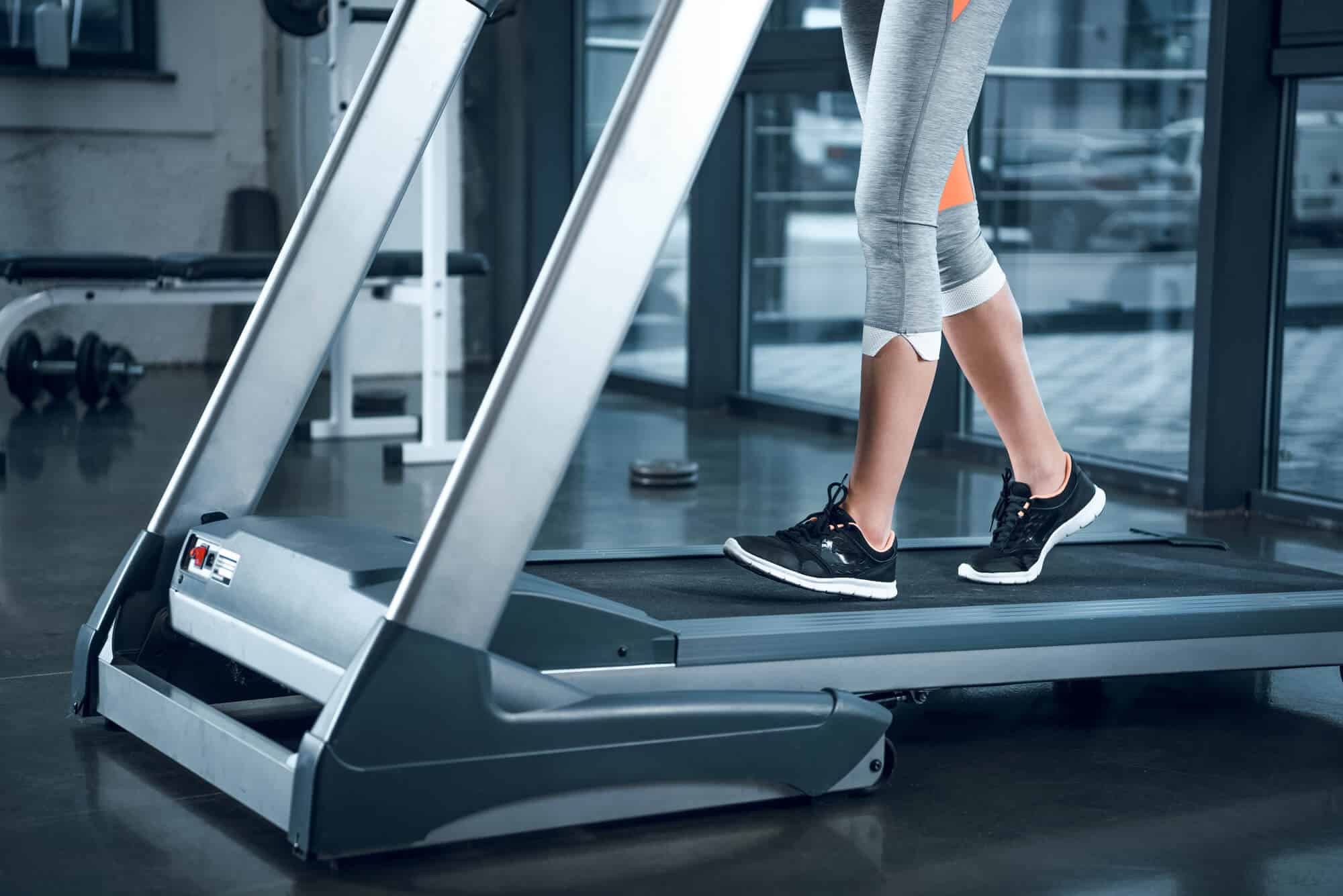 How Many Calories Do I Burn Walking On A Treadmill