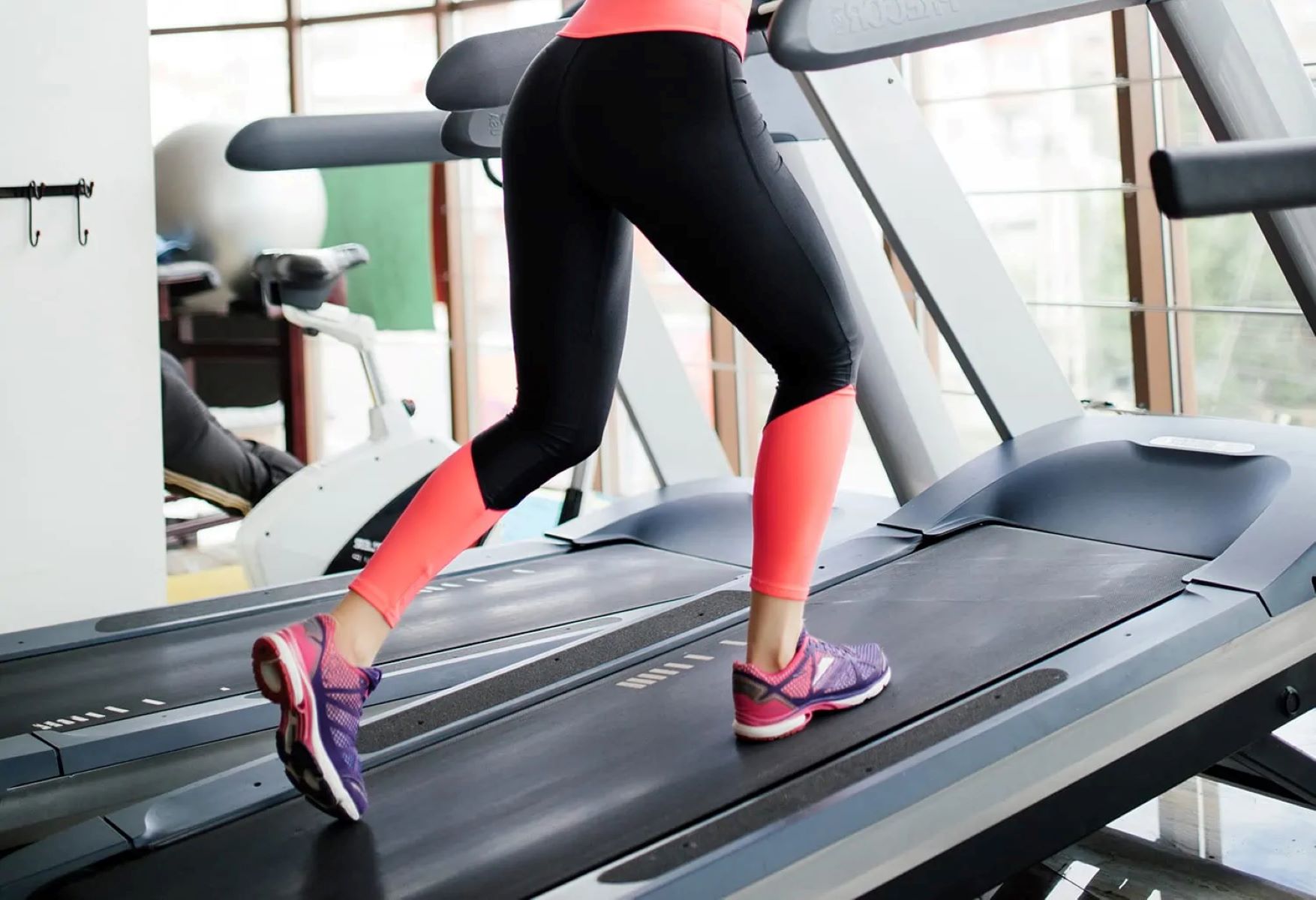 How Many Calories Do You Burn On An Incline Treadmill
