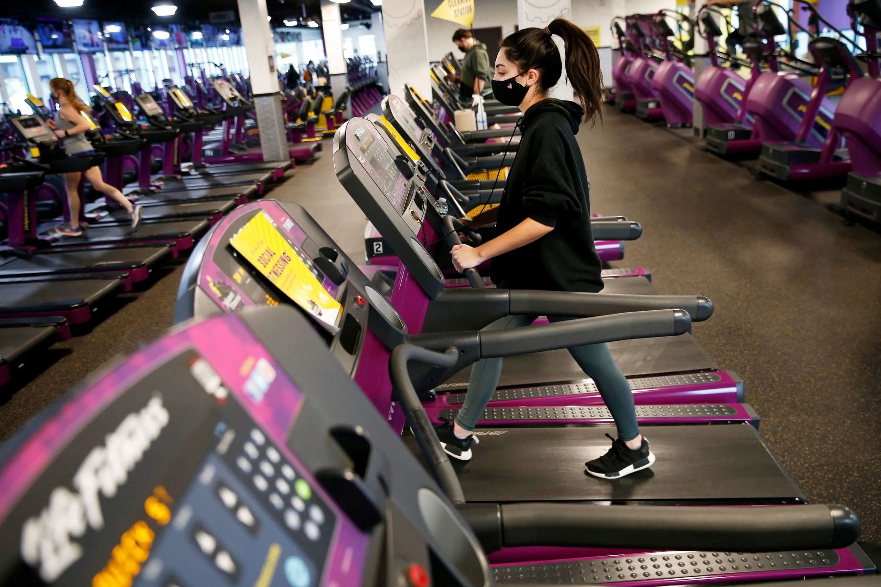 How To Use A Treadmill At Planet Fitness