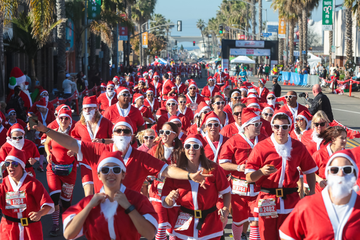 What Country Hosted A Half Marathon Where Hundreds Of Santa’s Ran Through The Streets