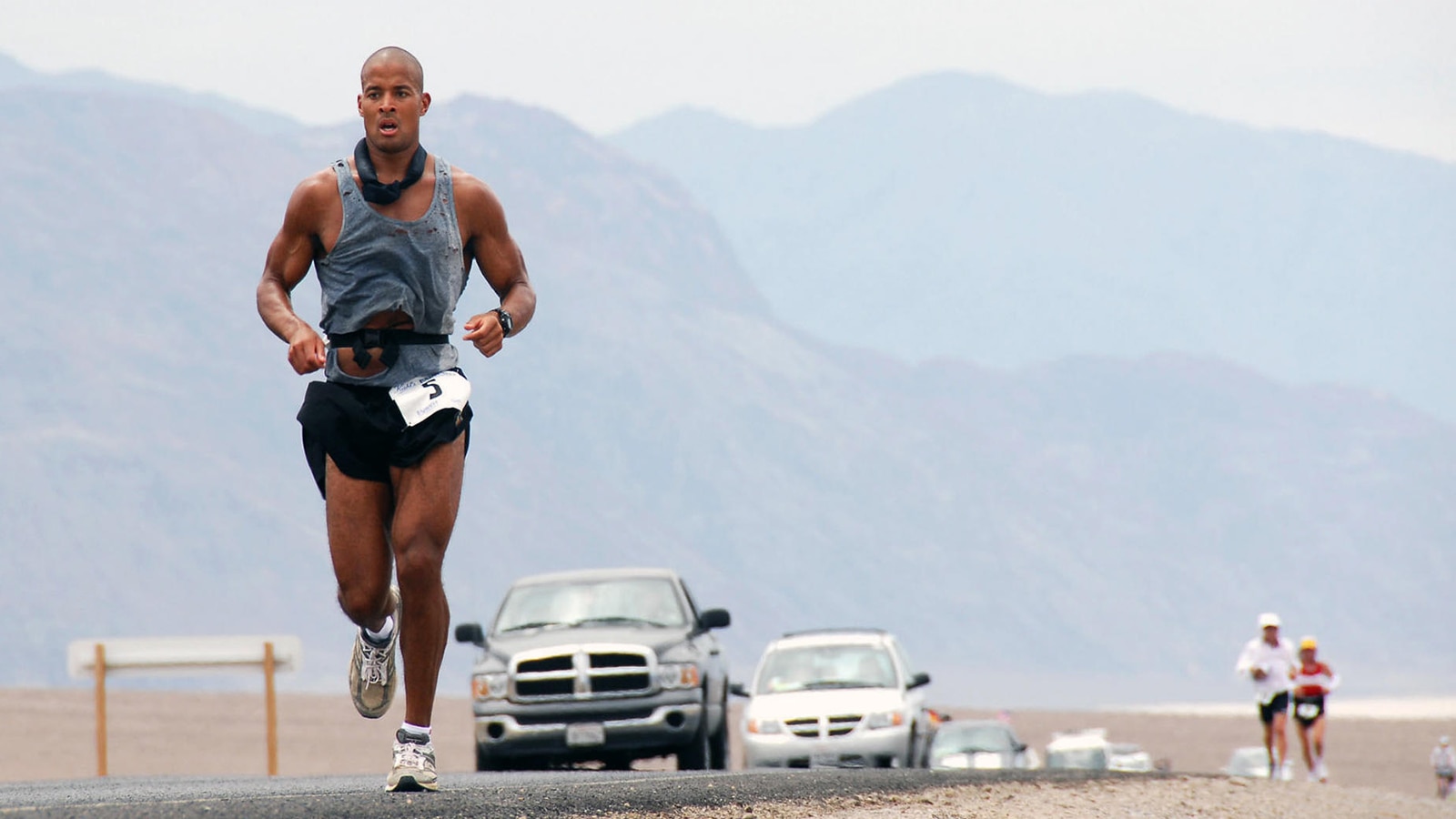 What Kind Of Running Shoes Does David Goggins Wear