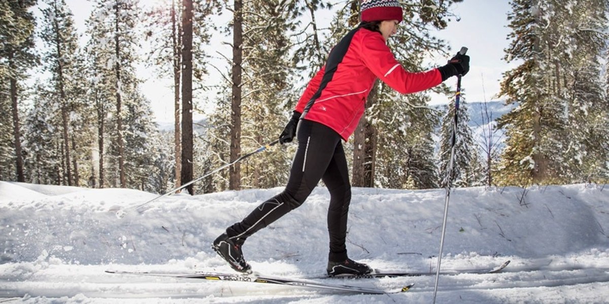 What To Wear To Cross Country Ski