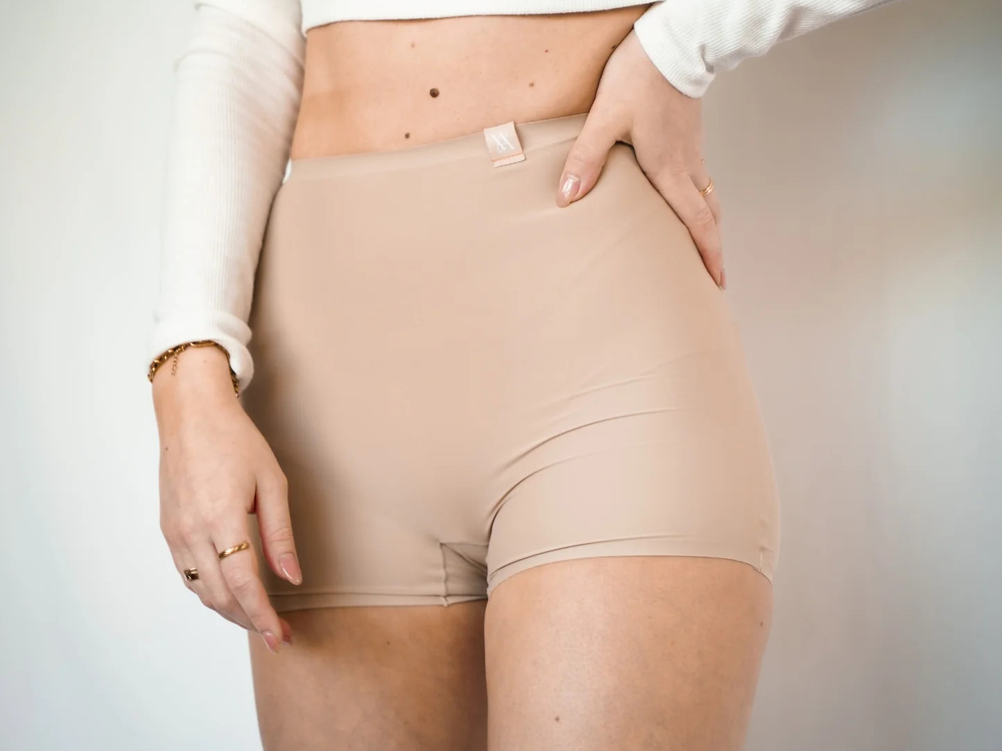 8 Incredible Nude Compression Shorts For 2024