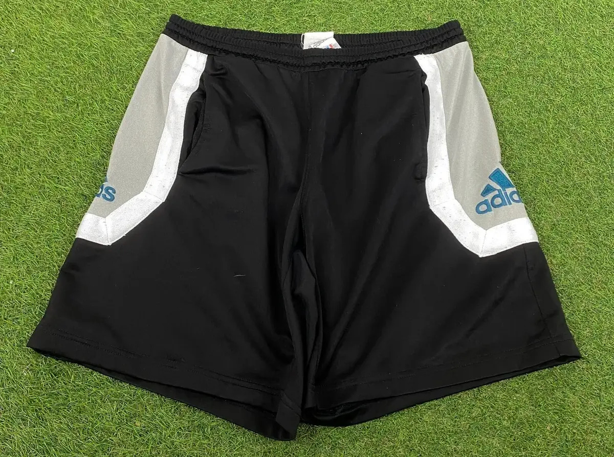 9 Best Retro Gym Shorts For 2023