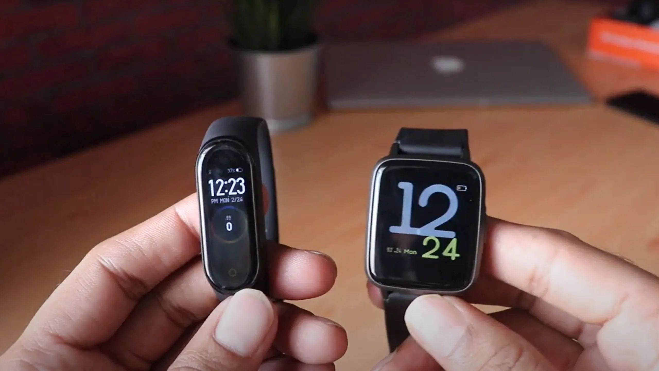 What Is The Difference In A Fitness Tracker And A Smartwatch