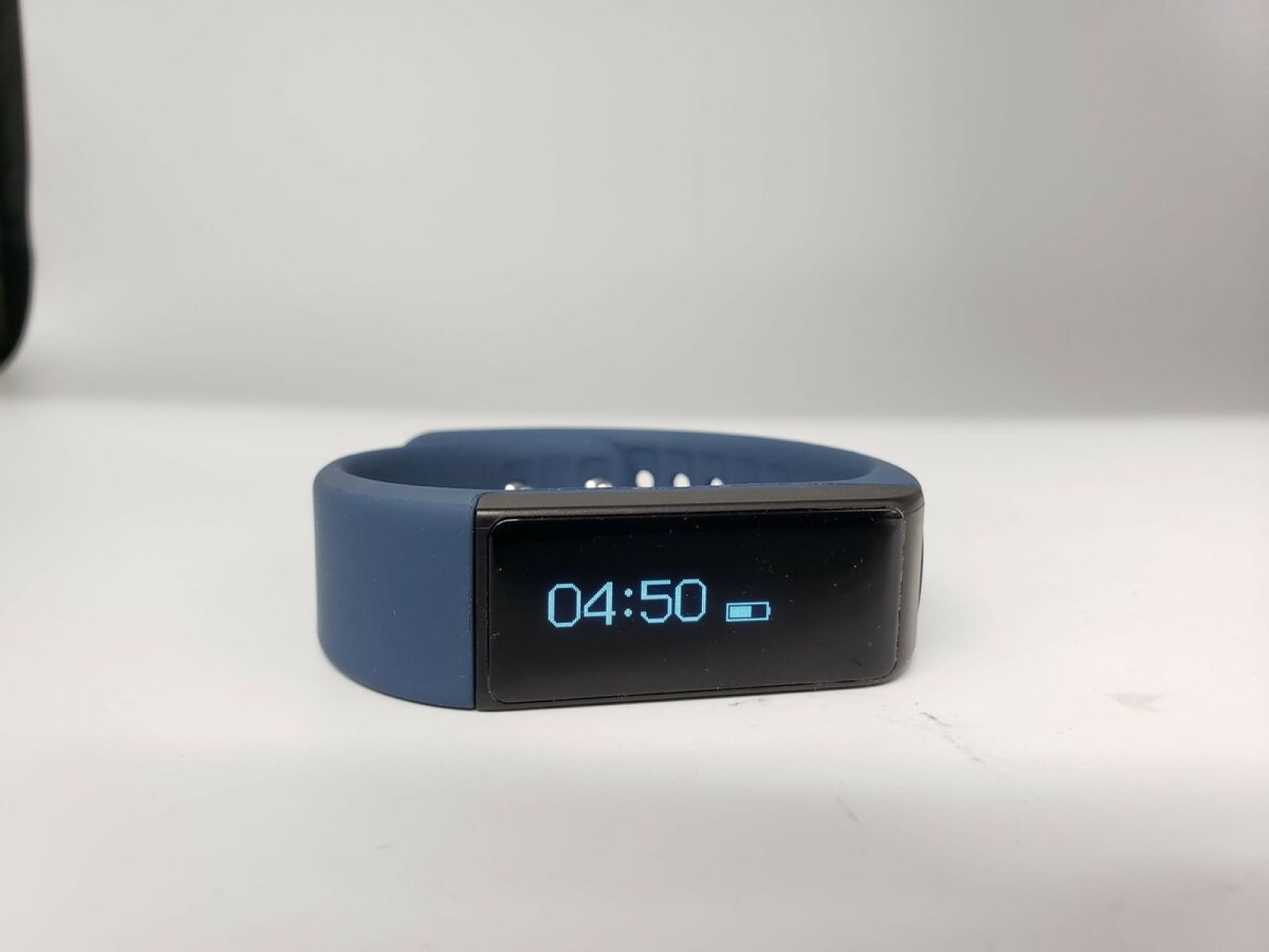 What Phones Will Work With Juboury Bluetooth Activity Fitness Tracker I5 Smart Bracelet
