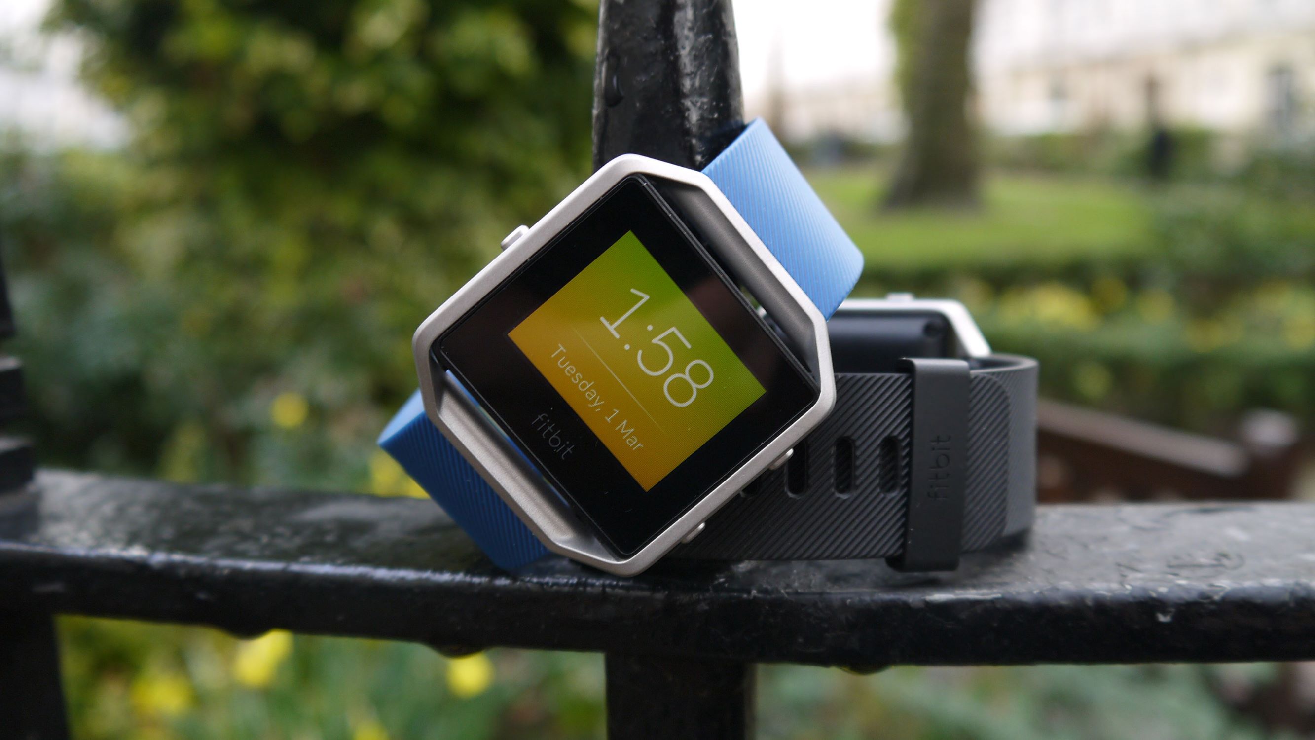 Why The Fitbit Blaze Is The Best Fitness Tracker